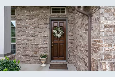 2073 Brookmont Drive, Conroe, TX 77301 - Photo 2