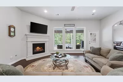 2073 Brookmont Drive, Conroe, TX 77301 - Photo 6