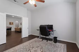 2073 Brookmont Dr, Conroe, TX 77301 - Photo 28