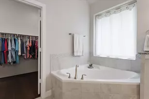 2073 Brookmont Dr, Conroe, TX 77301 - Photo 34