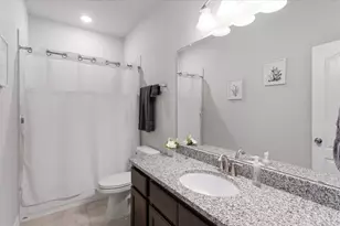2073 Brookmont Dr, Conroe, TX 77301 - Photo 36