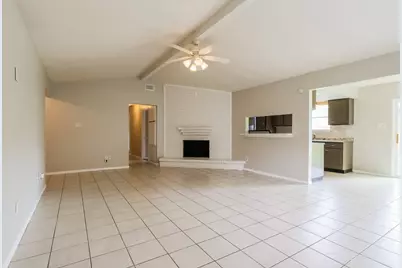 9819 Kiwi Lane, Conroe, TX 77385 - Photo 4