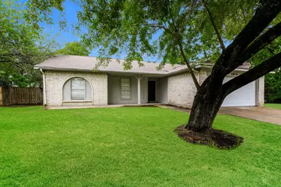 9819 Kiwi Lane, Conroe, TX 77385 - Photo 2