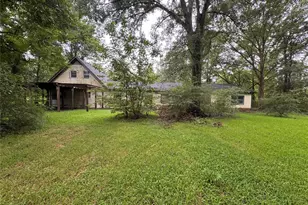 123 Shady Ln, Houston, TX 77336 - Photo 10