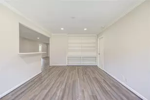 6026 Clarewood Dr, Houston, TX 77081 - Photo 22