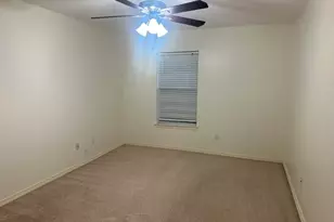 1030 Forestburg Dr, Spring, TX 77386 - Photo 10