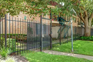 845 Augusta Dr, Houston, TX 77057 - Photo 20