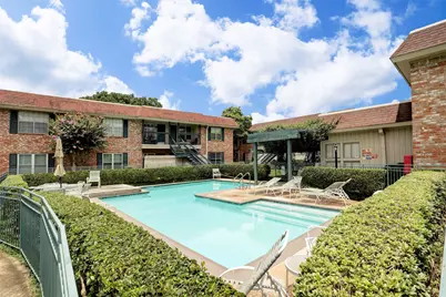 845 Augusta Drive #57, Houston, TX 77057 - Photo 12
