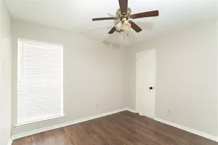 16434 Concord Falls Ln, Sugar Land, TX 77498 - Photo 32