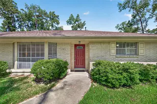 1531 Sycamore Ln, Humble, TX 77339 - Photo 6