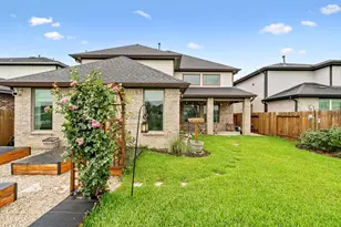 29335 Red Rocks Pk Dr, Katy, TX 77494 - Photo 2