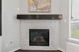 4018 Martin Ridge Dr, Manvel, TX 77578 - Photo 8