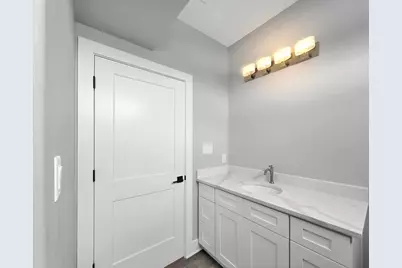 186 Ocean View Drive, Crystal Beach, TX 77650 - Photo 8