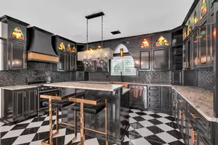 3102 Breezy Pines Ct, Kingwood, TX 77339 - Photo 2