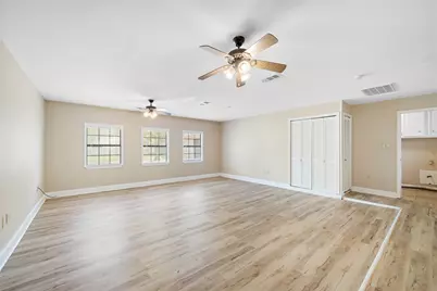 4915 Kentington Drive, Alvin, TX 77511 - Photo 2