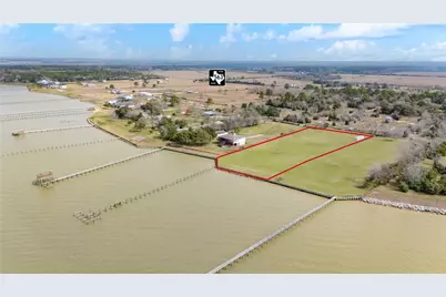 371 B Locke Road, Anahuac, TX 77514 - Photo 6