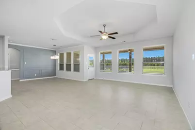 16738 Rockwall Street, Conroe, TX 77303 - Photo 6