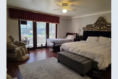 10727 Kitty Brook Drive, Houston, TX 77071 - Photo 12