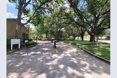 10047 Westpark Drive #21, Houston, TX 77042 - Photo 1