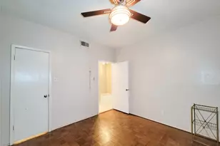 10047 Westpark Dr, Houston, TX 77042 - Photo 18