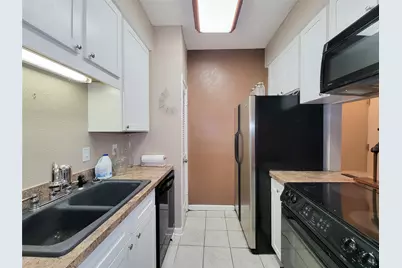 10047 Westpark Drive #21, Houston, TX 77042 - Photo 6