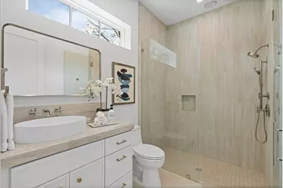 309 Avenue Of Oaks Street, Houston, TX 77009 - Photo 22