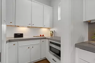 309 Avenue of Oaks St, Houston, TX 77009 - Photo 8