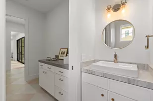 309 Avenue of Oaks St, Houston, TX 77009 - Photo 20