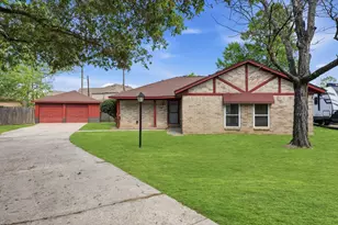 29038 Deadwood Ln, Shenandoah, TX 77381 - Photo 2