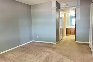 10203 Forum Park Dr, Houston, TX 77036 - Photo 14