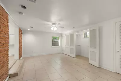 2015 Wycliffe Drive, Houston, TX 77043 - Photo 16