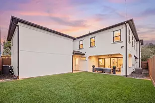 1717 Bayram Dr, Houston, TX 77055 - Photo 38