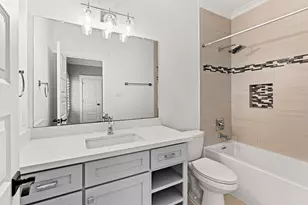 1717 Bayram Dr, Houston, TX 77055 - Photo 34