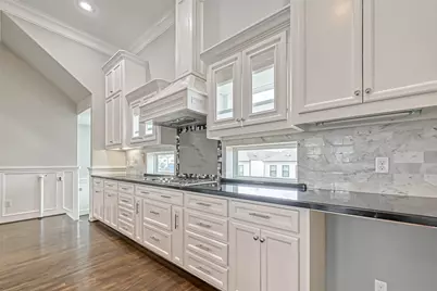 2113 Bidwell Drive, Houston, TX 77018 - Photo 24