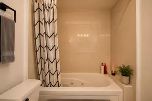 8118 Brinkworth Ln, Houston, TX 77070 - Photo 20