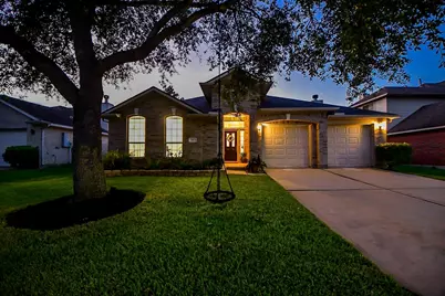 2034 Creek Shore Lane, Pearland, TX 77581 - Photo 4