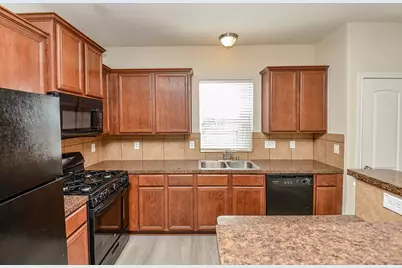 3747 W Ashford Villa, Houston, TX 77082 - Photo 14