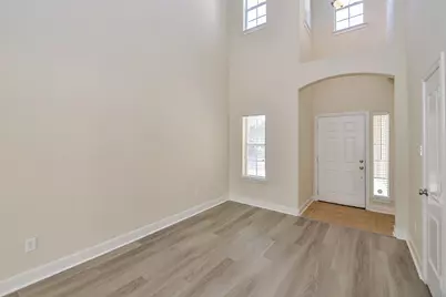 3747 W Ashford Villa, Houston, TX 77082 - Photo 4