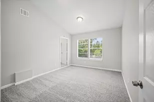 909 King St, Houston, TX 77022 - Photo 24