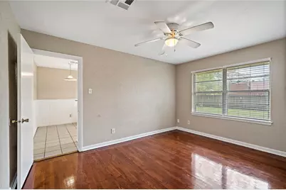 4310 Ebbtide Drive, Houston, TX 77045 - Photo 14