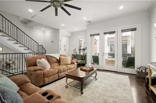 738 W 20th St, Houston, TX 77008 - Photo 4