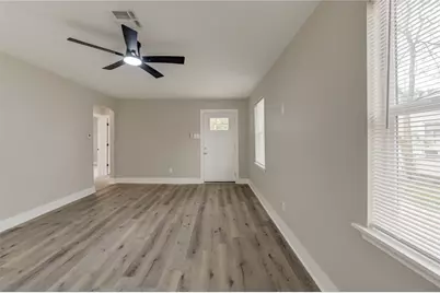 6603 Narcissus Street, Houston, TX 77087 - Photo 4