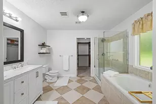 18644 Oak Shadow Cir, Conroe, TX 77302 - Photo 20