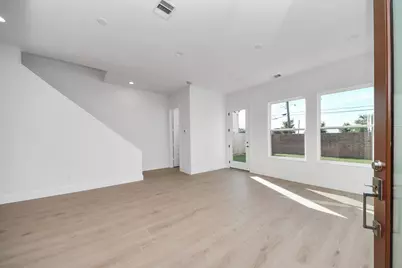 2222 Via Isa Lane, Houston, TX 77051 - Photo 8