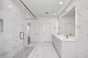 2222 Via Isa Ln, Houston, TX 77051 - Photo 24