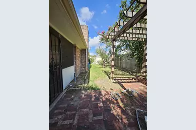 9415 Spellman Road, Houston, TX 77031 - Photo 24
