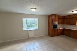 501 S Holmes St, La Porte, TX 77571 - Photo 6