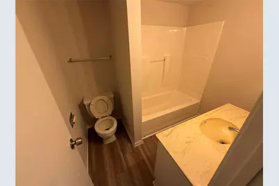 501 S Holmes Street, La Porte, TX 77571 - Photo 14
