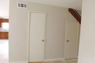 501 S Holmes St, La Porte, TX 77571 - Photo 10