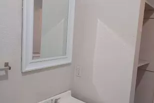 215 Blackshear St, Tomball, TX 77375 - Photo 10